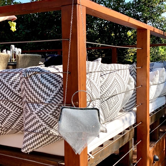 Rhinestone Clutch Crossbody Flowy mesh - Picture 12 of 15